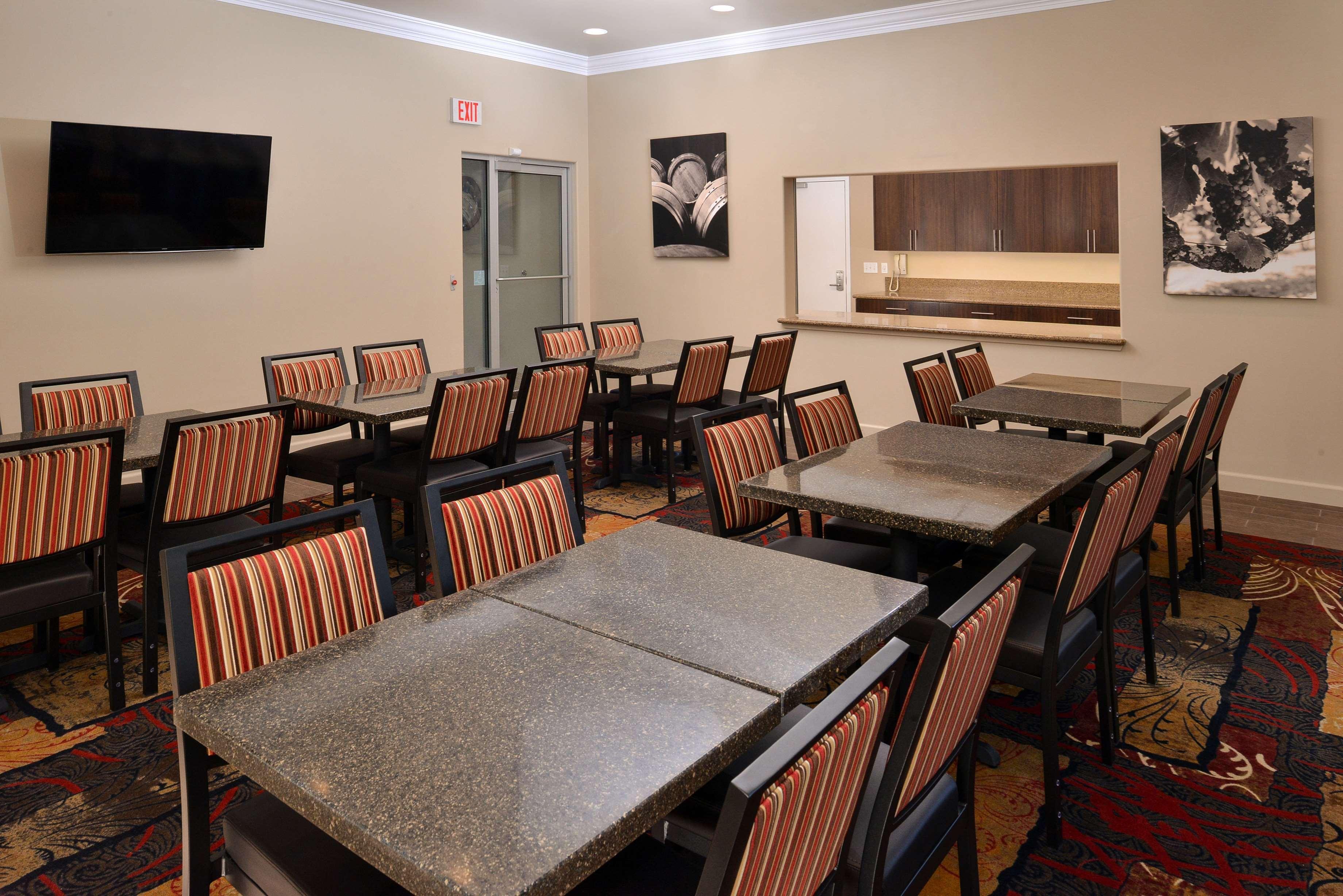 Best Western Plus Black Oak Paso Robles Eksteriør bilde